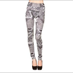 🌊 Just One B&W Sun Design Seamless Leggings L